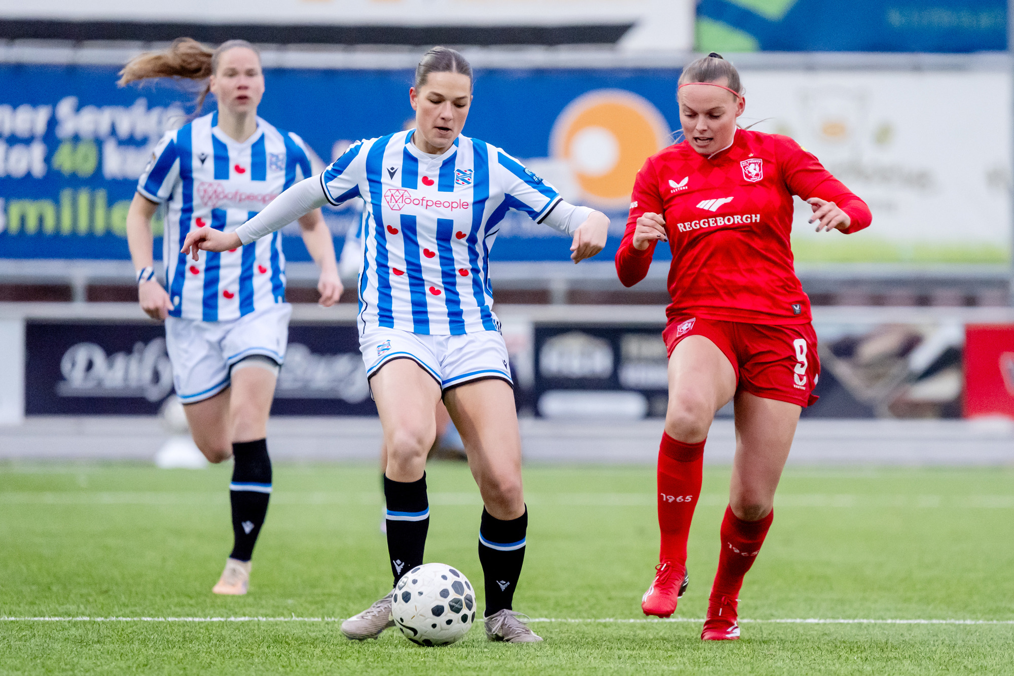 sc Heerenveen Vrouwen verliest van titelkandidaat FC Twente
