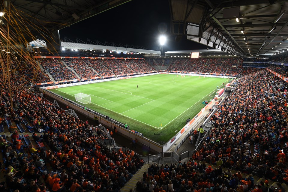 Abe Lenstra Stadion Oranje