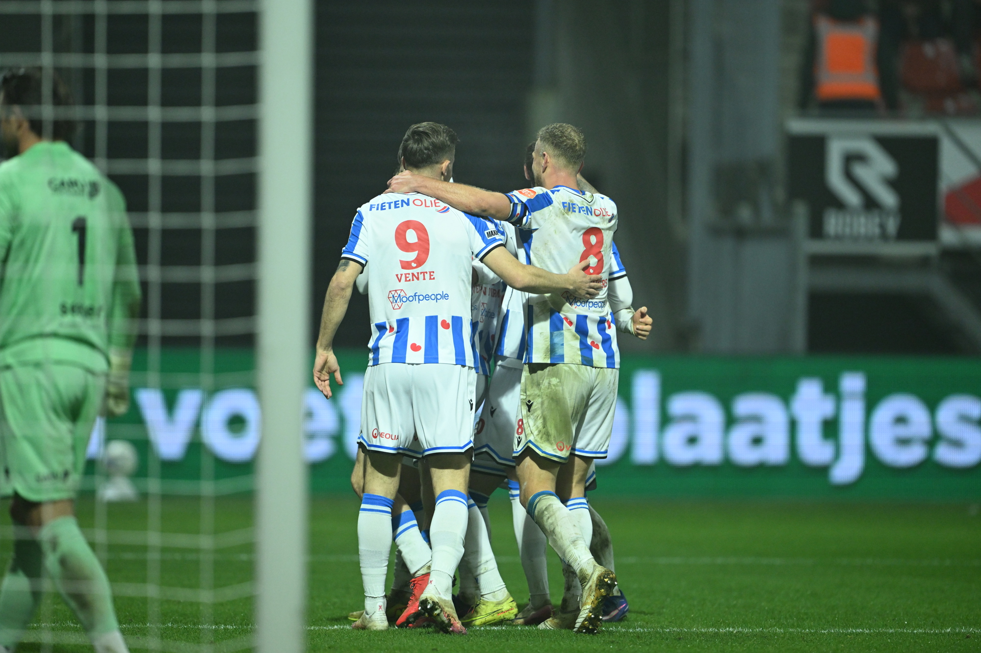 Luuk Brouwers blij na 'volwassen' zege: ''Het kan echt een mooi jaar worden''