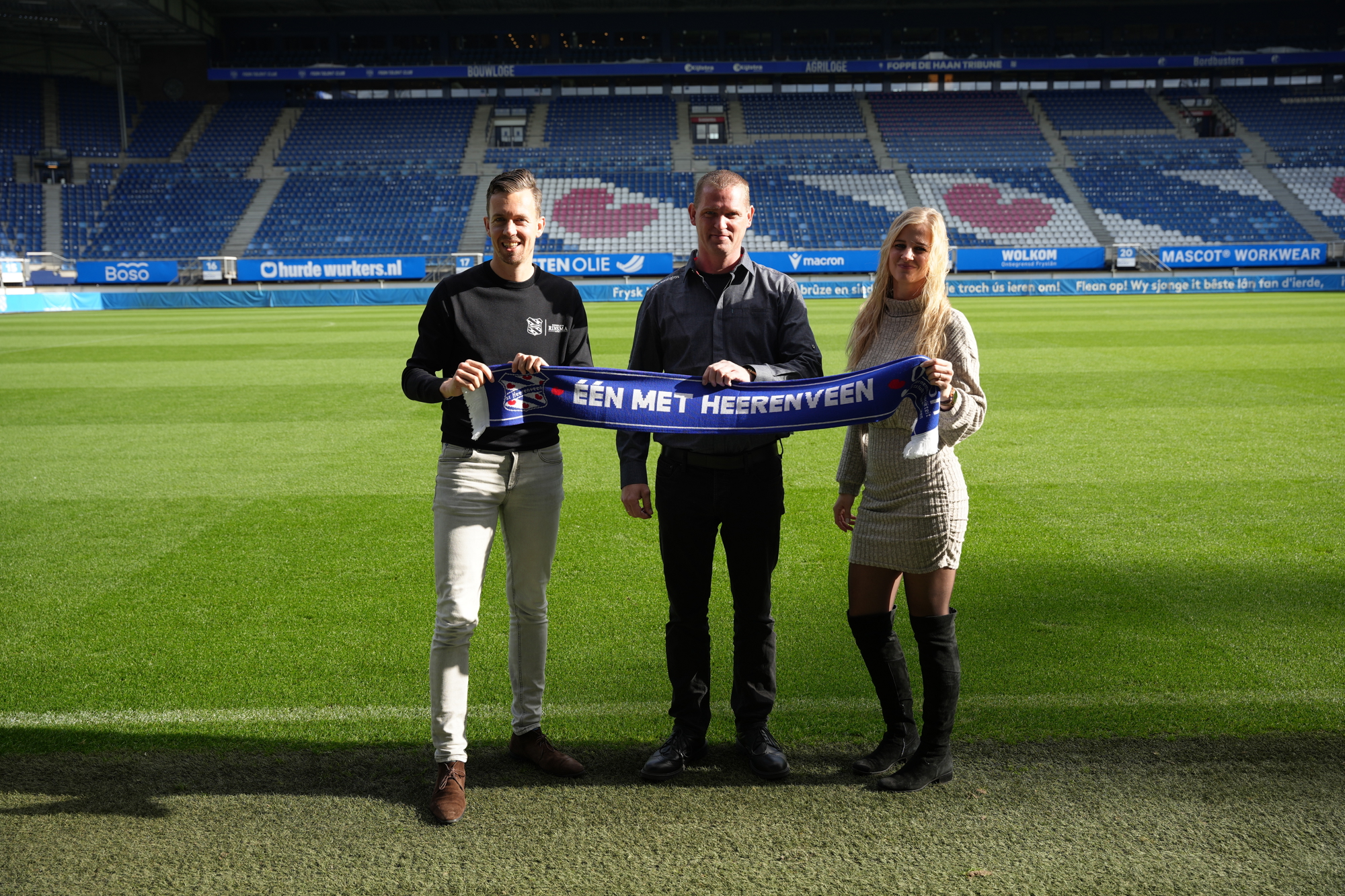 Autotaalglas Heerenveen sluit zich aan bij businessclub: “De beleving is fantastisch”