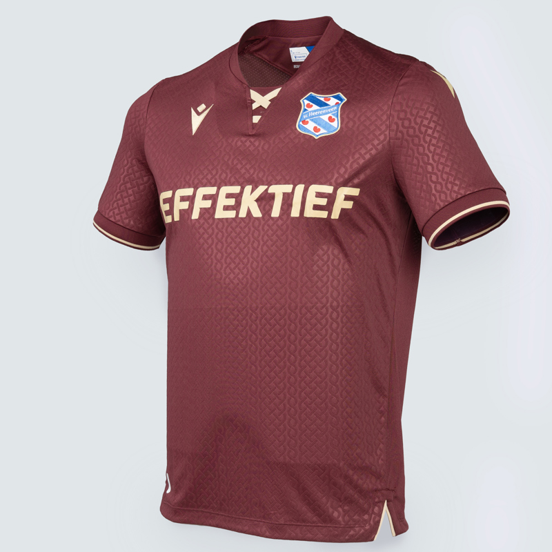 Uitshirt 202627 03 (1)
