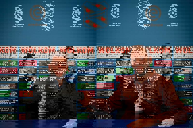 77bb83ef00ae92bc9b72c03adb4c8a32.jpeg